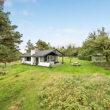 Kaleva - 200m To The Fjord By Interhome